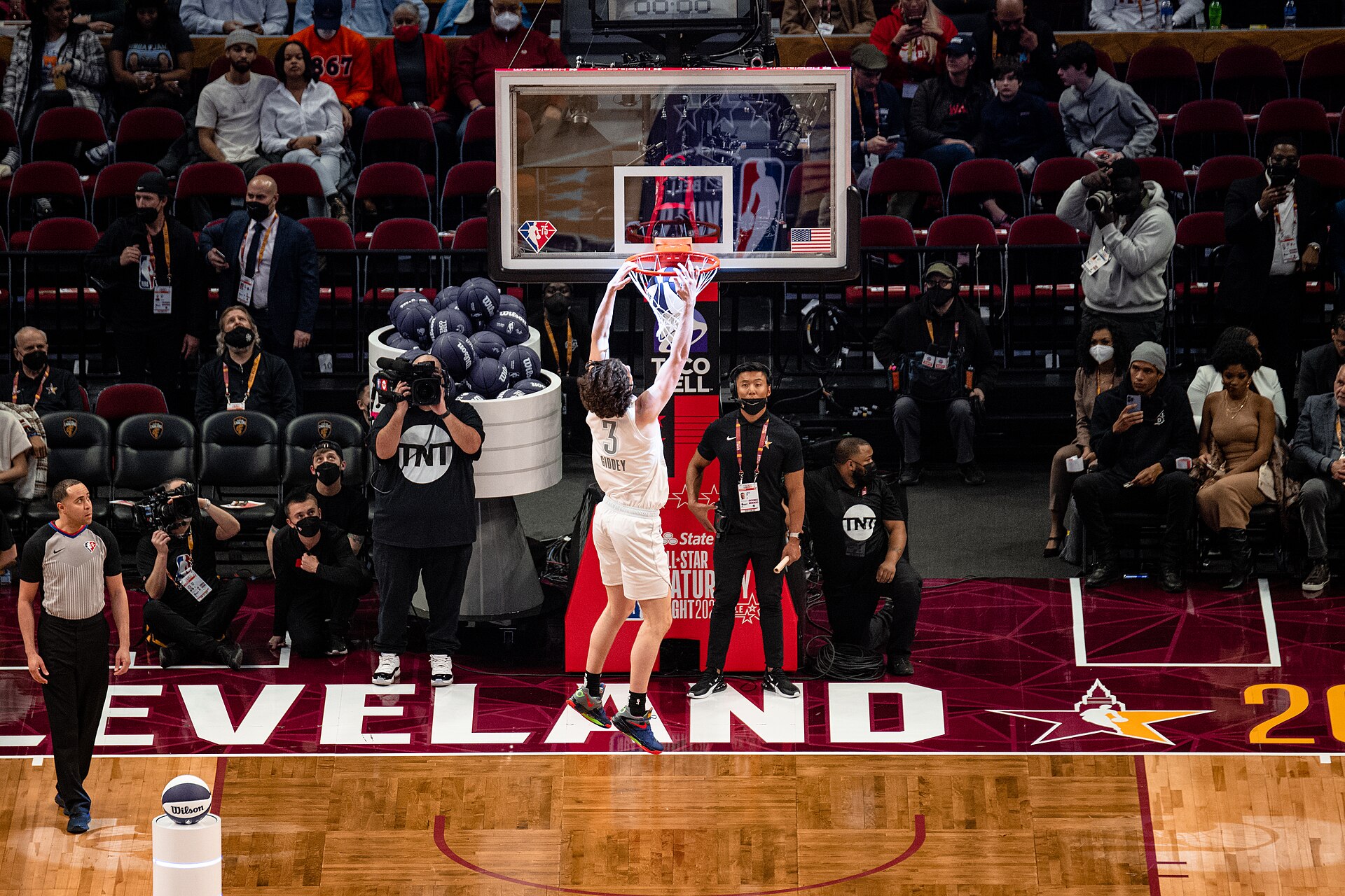 Josh Giddey’s eight assists keep Chicago’s half-court offence organised — but the scoring pressure remains